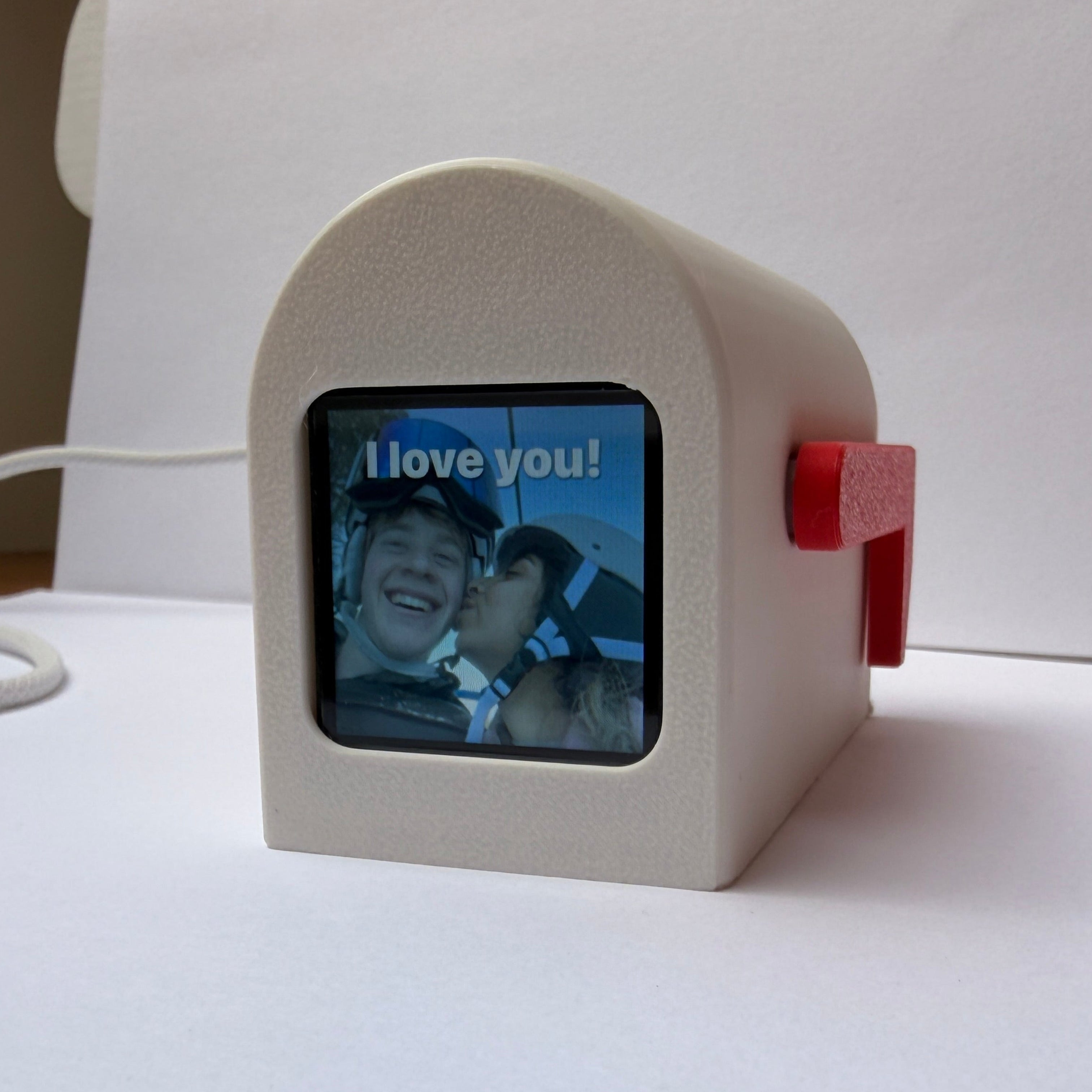 Love Letter Messenger